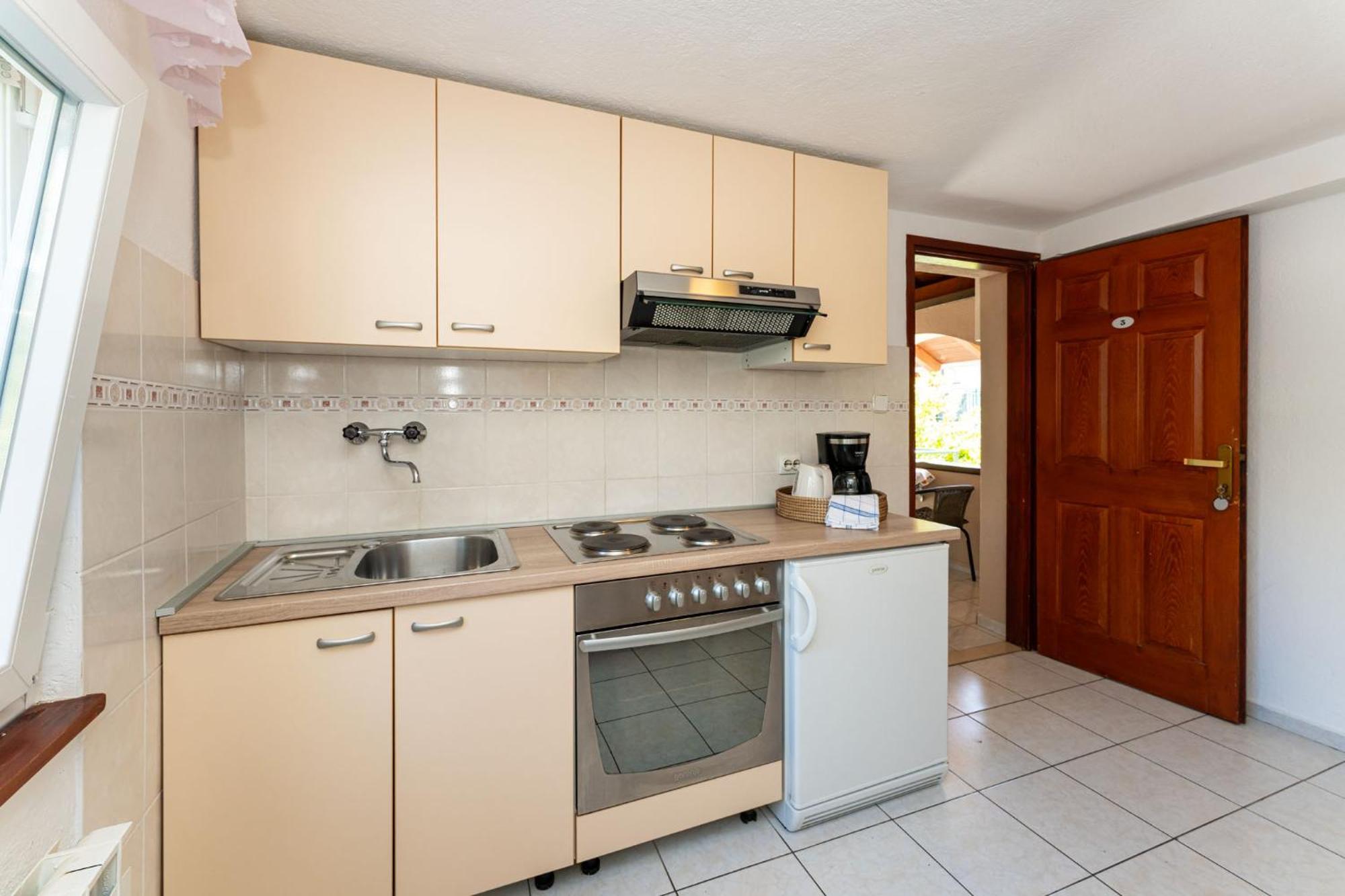 Apartments Adriana Starigrad Paklenica Habitación foto