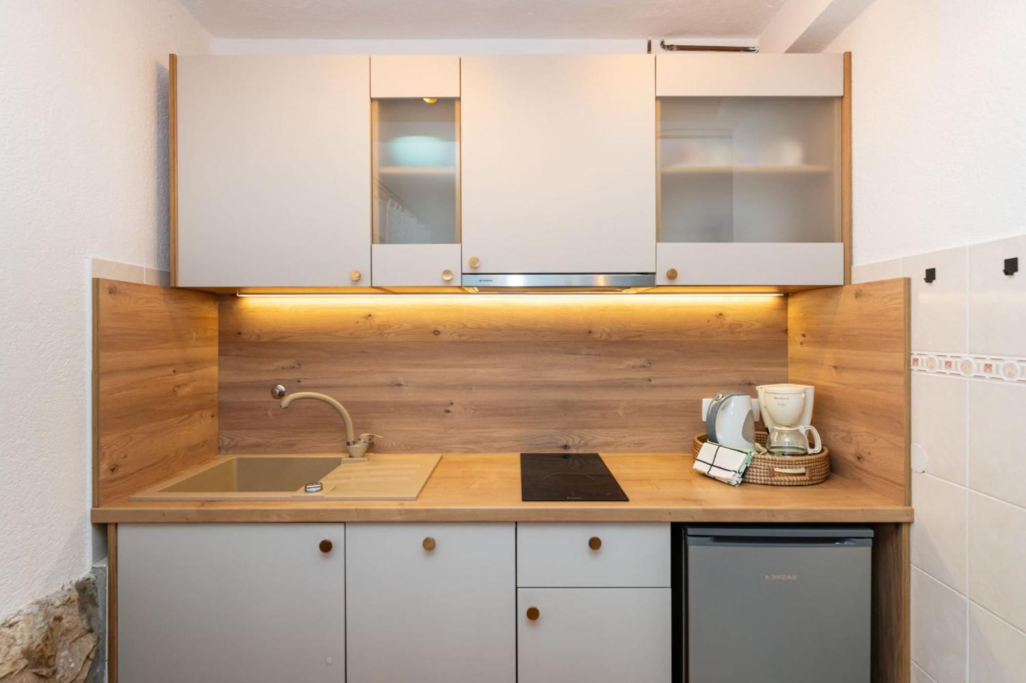 Apartments Adriana Starigrad Paklenica Habitación foto